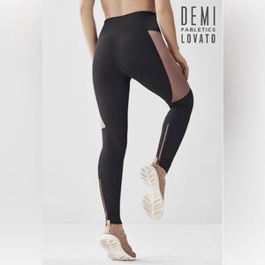 Fabletics Define Powerhold High Waisted Leggings
